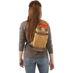 Kelty Spur 9L Sling Pack | Canyon Brown -Kelty KL17 Spur CanyonBrown onbodyback1
